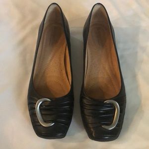 Size 10 N5 Comfort Naturalizer Shoes